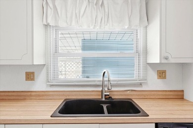 Welcome to Highland Fairways, one of Lakeland's premier 55+ golf on Highland Fairways Golf Club in Florida - for sale on GolfHomes.com, golf home, golf lot