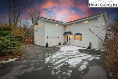 This property has it all! GREAT LOCATION, SWEEPING LONG RANGE on Beech Mountain Club in North Carolina - for sale on GolfHomes.com, golf home, golf lot