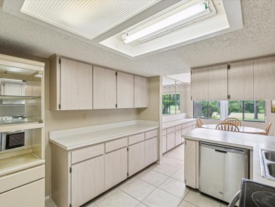 LOCATION, LOCATION! Ground floor 2-bedroom, 2- bath furnished on Beacon Woods Golf Club in Florida - for sale on GolfHomes.com, golf home, golf lot