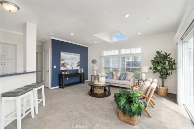 This single-level manufactured home, built in 2017, features 3 on Shorecliffs Golf Course in California - for sale on GolfHomes.com, golf home, golf lot