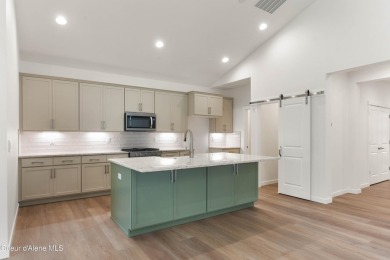 The Jasper is a 2,652 sf home, with 4 bedrooms, 3 bathrooms and on Prairie Falls Golf Club in Idaho - for sale on GolfHomes.com, golf home, golf lot