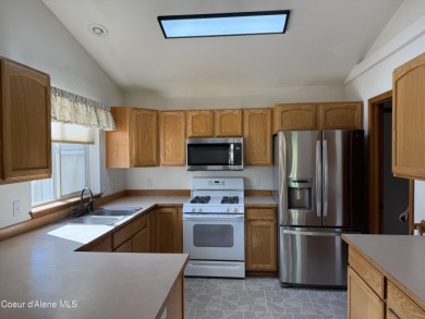 This charming single-level 3-bedroom, 2-bath home offers 1,280 on Prairie Falls Golf Club in Idaho - for sale on GolfHomes.com, golf home, golf lot
