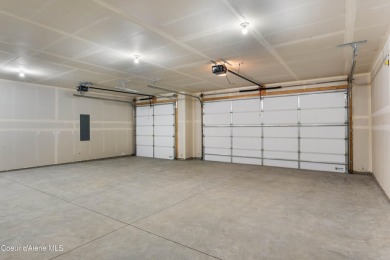 The Jasper is a 2,652 sf home, with 4 bedrooms, 3 bathrooms and on Prairie Falls Golf Club in Idaho - for sale on GolfHomes.com, golf home, golf lot