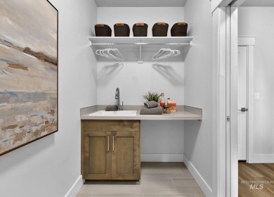 Greyhawk model | Blackrock Homes ~ Ask about builder incentives on Boise Ranch Golf Course, Inc. in Idaho - for sale on GolfHomes.com, golf home, golf lot