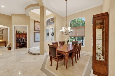 Gently used seasonal home ideally situated on a cl-de-sac street on  in Florida - for sale on GolfHomes.com, golf home, golf lot