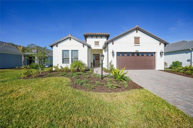 NEW PRICE...PRICED BELOW MARKET VALUE! BRING YOUR OFFERS!  Built on Boca Royale Golf and Country Club in Florida - for sale on GolfHomes.com, golf home, golf lot