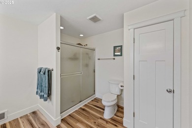 Exceptionally maintained single-level home in Bandon's Ocean on Old Bandon Golf Links in Oregon - for sale on GolfHomes.com, golf home, golf lot