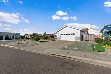 Exceptionally maintained single-level home in Bandon's Ocean on Old Bandon Golf Links in Oregon - for sale on GolfHomes.com, golf home, golf lot