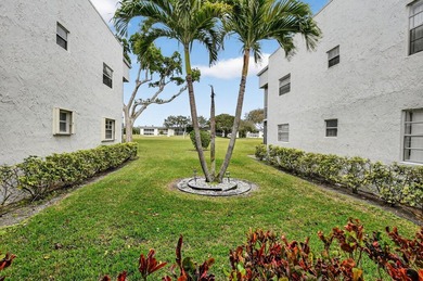 BEAUTIFULLY UPDATED AND UPGRADED FIRST FLOOR 2/2 IN THE ALL on Kings Point Golf -Flanders Way in Florida - for sale on GolfHomes.com, golf home, golf lot