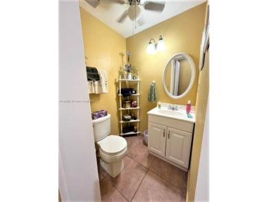 Well maintained 2 story 2/2.5 bath townhome in Kendale Lakes on Miccosukee Golf and Country Club in Florida - for sale on GolfHomes.com, golf home, golf lot