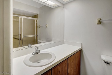 Welcome to this light-filled 2-bedroom, 2-bath end-unit villa in on Myerlee Country Club in Florida - for sale on GolfHomes.com, golf home, golf lot