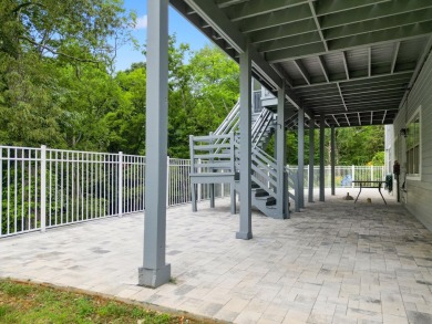 Welcome home to 9342 Windstone Dr! Located on the Tennessee side on Windstone Golf Club in Tennessee - for sale on GolfHomes.com, golf home, golf lot
