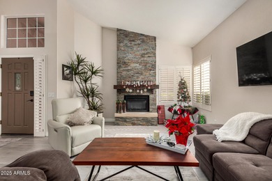 Beautifully maintained 2-bedroom home with a 3-car garage on Oakwood Golf Club  in Arizona - for sale on GolfHomes.com, golf home, golf lot