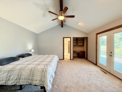 Just the facts, no fancy AI generated adjective heavy on Quarry Stone Golf Club in Kansas - for sale on GolfHomes.com, golf home, golf lot