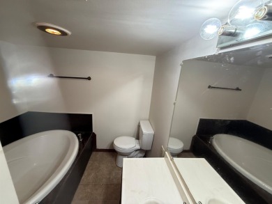 Enjoy this Riverside bungalow, walking distance to Riverside on Arthur B. Sim Park Golf Course in Kansas - for sale on GolfHomes.com, golf home, golf lot