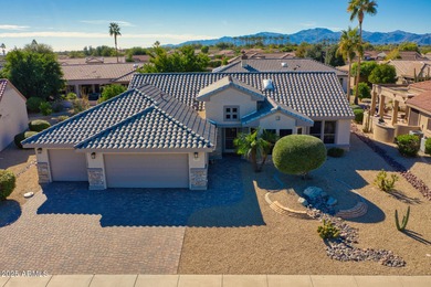 This exceptional Palo Verde offers a rare 3 car garage & desired on Desert Springs Golf Course in Arizona - for sale on GolfHomes.com, golf home, golf lot