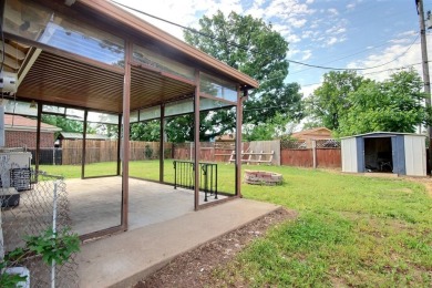 BACK ON THE MARKET  PRICE REDUCED! Welcome to this 3-bedroom on Prairie Trails Golf and Country Club in Kansas - for sale on GolfHomes.com, golf home, golf lot