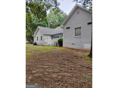 Beautiful, well maintained home in Lake Spivey Country Club on Lake Spivey Golf Club in Georgia - for sale on GolfHomes.com, golf home, golf lot