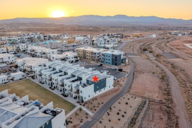 This stunning 3-level condo is nestled in the heart of the on Sunriver Golf Club in Utah - for sale on GolfHomes.com, golf home, golf lot