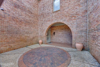 Coveted Landfall townhouse condominium in Colony Club! This end on Country Club of Landfall in North Carolina - for sale on GolfHomes.com, golf home, golf lot