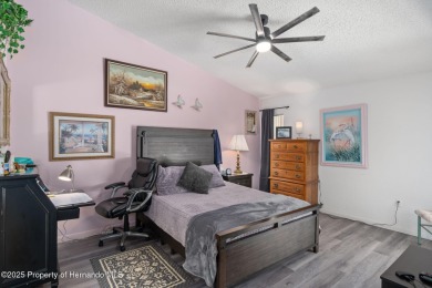 Welcome to the serene GlenLakes golf lifestyle! This move-in on Glen Lakes Country Club in Florida - for sale on GolfHomes.com, golf home, golf lot