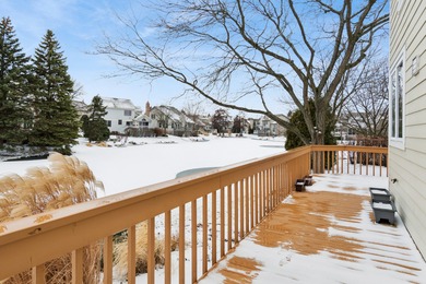 COME LIVE THE GOOD LIFE in this gorgeous Stonebridge on Stonebridge Country Club in Illinois - for sale on GolfHomes.com, golf home, golf lot