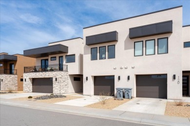 Experience luxury and comfort in this stunning Hillcrest on The Ledges Golf Club in Utah - for sale on GolfHomes.com, golf home, golf lot