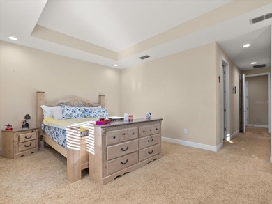 Short Sale. Beautiful CORNER LOT townhome located in amazing on Eagle Creek Golf Club in Florida - for sale on GolfHomes.com, golf home, golf lot