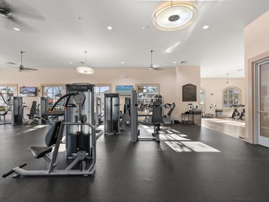 Short Sale. Beautiful CORNER LOT townhome located in amazing on Eagle Creek Golf Club in Florida - for sale on GolfHomes.com, golf home, golf lot