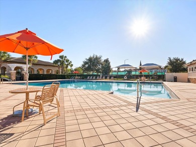 Short Sale. Beautiful CORNER LOT townhome located in amazing on Eagle Creek Golf Club in Florida - for sale on GolfHomes.com, golf home, golf lot