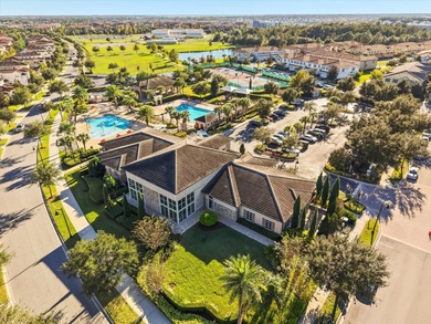 Short Sale. Beautiful CORNER LOT townhome located in amazing on Eagle Creek Golf Club in Florida - for sale on GolfHomes.com, golf home, golf lot