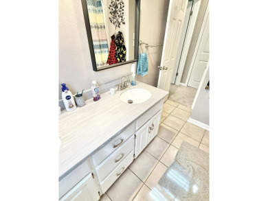 Fully remodeled, all-electric home with nearly 5,000 sq ft of on The Course at River Oaks in Arkansas - for sale on GolfHomes.com, golf home, golf lot