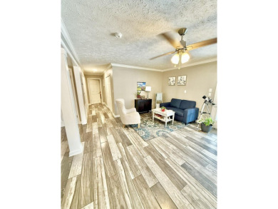 Fully remodeled, all-electric home with nearly 5,000 sq ft of on The Course at River Oaks in Arkansas - for sale on GolfHomes.com, golf home, golf lot