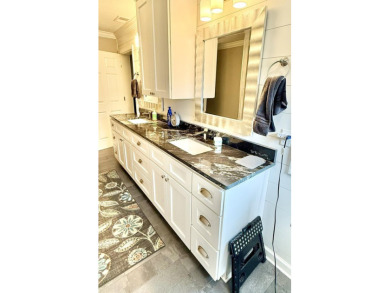 Fully remodeled, all-electric home with nearly 5,000 sq ft of on The Course at River Oaks in Arkansas - for sale on GolfHomes.com, golf home, golf lot