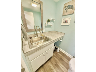 Fully remodeled, all-electric home with nearly 5,000 sq ft of on The Course at River Oaks in Arkansas - for sale on GolfHomes.com, golf home, golf lot