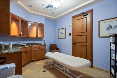 Gorgeous single story 3 bedroom 2 bath home w/custom pool/spa on Parkland Golf Club in Florida - for sale on GolfHomes.com, golf home, golf lot