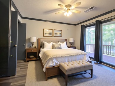 Welcome to this beautifully updated and furnished 2-bedroom, 1 on DeSoto Golf Course in Arkansas - for sale on GolfHomes.com, golf home, golf lot