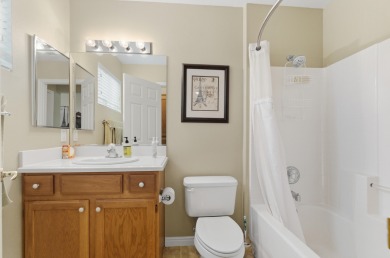 Fabulous SunRiver Twin Home! Lightly used 2nd home in excellent on Sunriver Golf Club in Utah - for sale on GolfHomes.com, golf home, golf lot