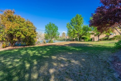 Discover this affordable and beautifully updated condo in the on St. George Golf Course in Utah - for sale on GolfHomes.com, golf home, golf lot