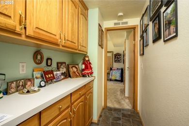 Welcome to this beautiful home located in McMinnville Oregon on Bayou Golf Club - Bayou in Oregon - for sale on GolfHomes.com, golf home, golf lot