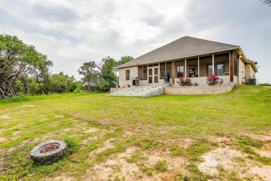 Beautiful well maintained open floorplan concept. Split bedrooms on The Retreat in Texas - for sale on GolfHomes.com, golf home, golf lot