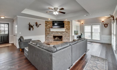 Beautifully maintained 4/3 home on sought after Deerfield Golf on Colonial Country Club Deerfield in Mississippi - for sale on GolfHomes.com, golf home, golf lot