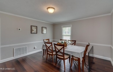 Beautifully maintained 4/3 home on sought after Deerfield Golf on Colonial Country Club Deerfield in Mississippi - for sale on GolfHomes.com, golf home, golf lot