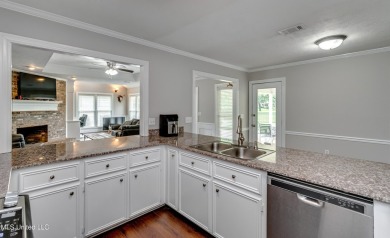 Beautifully maintained 4/3 home on sought after Deerfield Golf on Colonial Country Club Deerfield in Mississippi - for sale on GolfHomes.com, golf home, golf lot