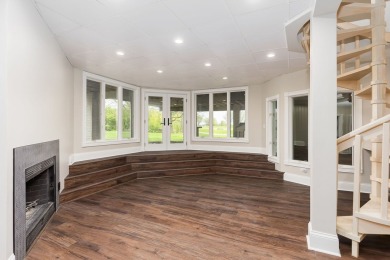 Elegant Living in a Private Golf Course Community    Nestled in on Ruffled Feathers Golf Club in Illinois - for sale on GolfHomes.com, golf home, golf lot