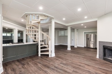 Elegant Living in a Private Golf Course Community    Nestled in on Ruffled Feathers Golf Club in Illinois - for sale on GolfHomes.com, golf home, golf lot