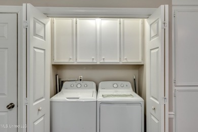 Beautifully maintained 4/3 home on sought after Deerfield Golf on Colonial Country Club Deerfield in Mississippi - for sale on GolfHomes.com, golf home, golf lot