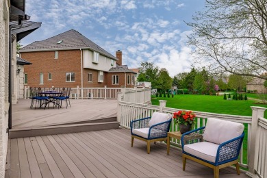 Elegant Living in a Private Golf Course Community    Nestled in on Ruffled Feathers Golf Club in Illinois - for sale on GolfHomes.com, golf home, golf lot