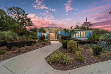 Sparkling POOL Home Located within the sought-after community of on Rainbow Springs Golf and Country Club in Florida - for sale on GolfHomes.com, golf home, golf lot