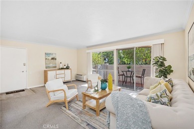 WONDERFUL CASA LINDA CLOSE TO THE CREEK! This inviting 2-bed on Laguna Woods Village Golf Course in California - for sale on GolfHomes.com, golf home, golf lot